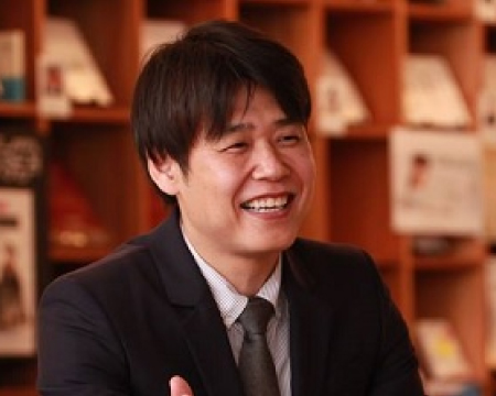 村川 智博/株式会社ベクトル 代表取締役